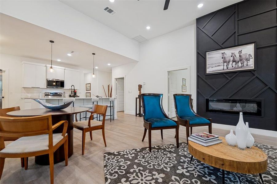 Furnished interior view inside a new home in , Dallas (Image 6). Furnished interior view inside a new home in , Dallas (Image 6).