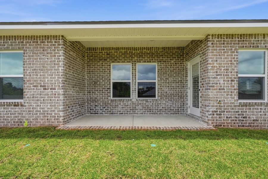 Exterior details and patio area of a home in Barton's Bend, Crestview (Image 24).