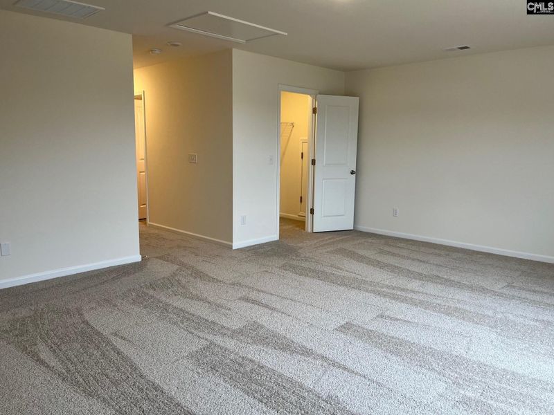 Spacious, unfurnished interior of a new home in Blythewood Farms, Blythewood (Image 42).