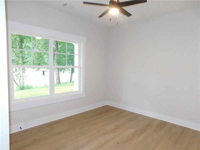 Spacious, unfurnished interior of a new home in , Dahlonega (Image 24).