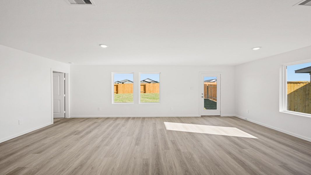 Representative unfurnished interior of a home built from the Anderson by D.R. Horton in Lexington Heights, Willis (Image 21). Representative unfurnished interior of a home built from the Anderson by D.R. Horton in Lexington Heights, Willis (Image 21).