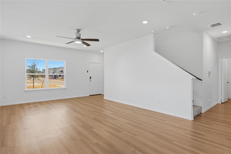 Spacious, unfurnished interior of a new home in Courtland Place, Cleburne (Image 16). Spacious, unfurnished interior of a new home in Courtland Place, Cleburne (Image 16).