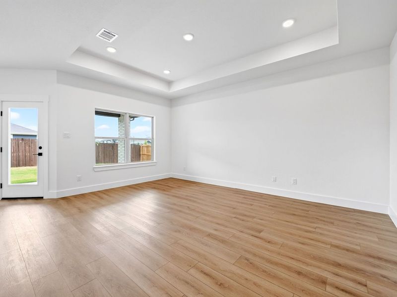 Spacious, unfurnished interior of a new home in Waverly Estates, Josephine (Image 23).
