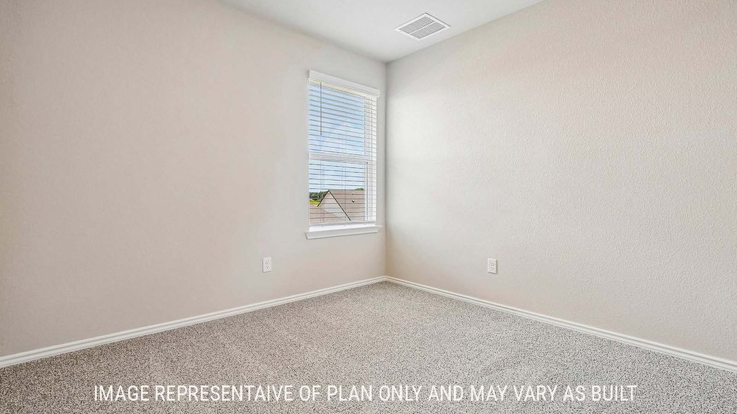 Spacious, unfurnished interior of a new home in Eagles Landing, Waco (Image 32).