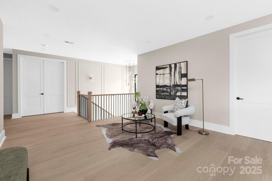 Image 47 of a home in .