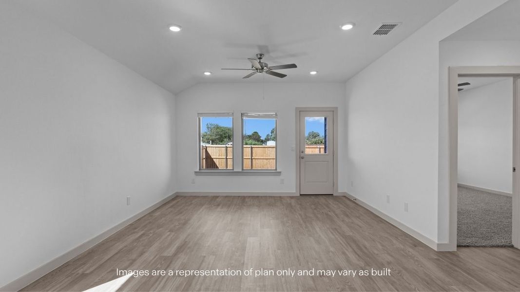 Spacious, unfurnished interior of a new home in Overlook West, Wolfforth (Image 10).