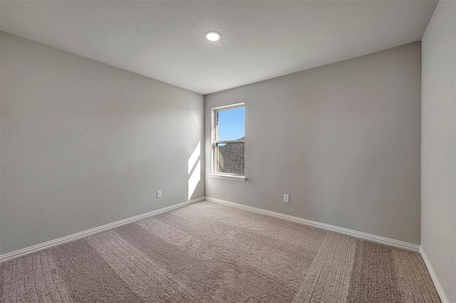 Spacious, unfurnished interior of a new home in Sagebrook, Argyle (Image 27).