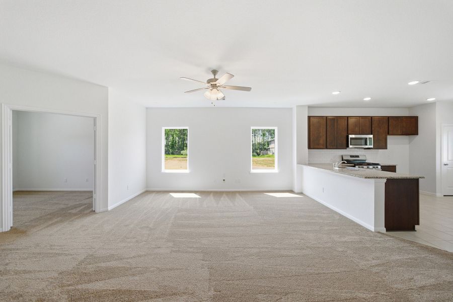 Spacious, unfurnished interior of a new home in Magnolia Springs, Montgomery (Image 49).