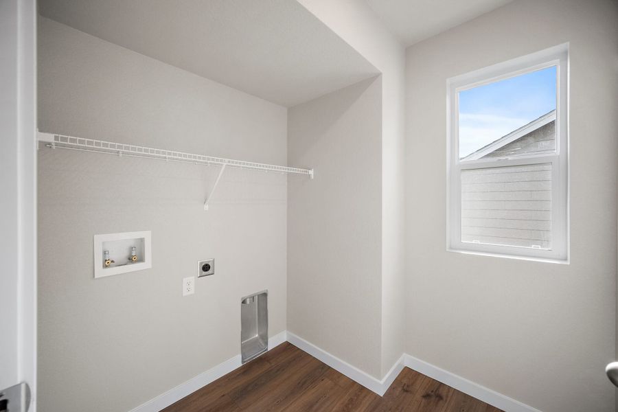 Spacious, unfurnished interior of a new home in Aspen Ranch, Fountain (Image 25). Spacious, unfurnished interior of a new home in Aspen Ranch, Fountain (Image 25).