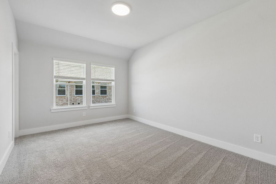 Spacious, unfurnished interior of a new home in Rainwater Crossing, Celina (Image 25).