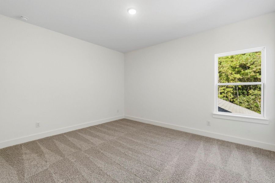 Spacious, unfurnished interior of a new home in Two Step Farm, Montgomery (Image 8).