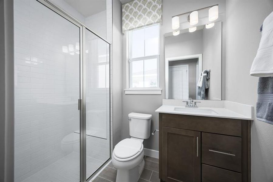 Representative furnished interior of a home built from the Laguna by Ryan Homes in Cedar Landings, Leesburg (Image 10).