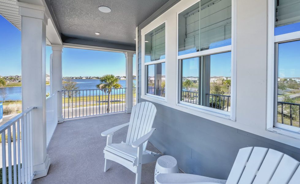 Exterior details and patio area of a home in Laureate Park, Orlando (Image 24).