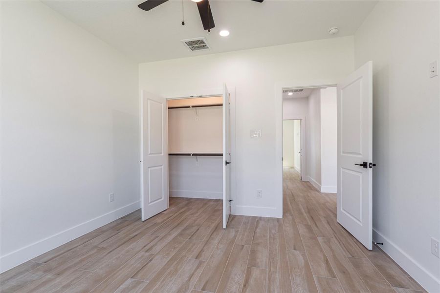 Spacious, unfurnished interior of a new home in , Dayton (Image 18).