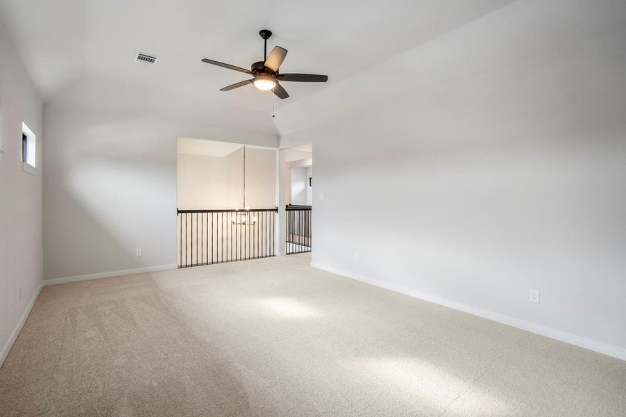 Spacious, unfurnished interior of a new home in ARTAVIA 55' Lots, Conroe (Image 36). Spacious, unfurnished interior of a new home in ARTAVIA 55' Lots, Conroe (Image 36).