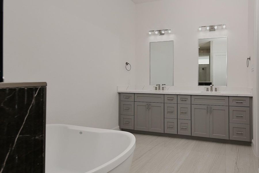 Furnished interior view inside a new home in Lake Breeze, Willis (Image 10). Furnished interior view inside a new home in Lake Breeze, Willis (Image 10).