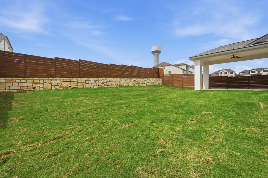 Grass is digitally enhanced.