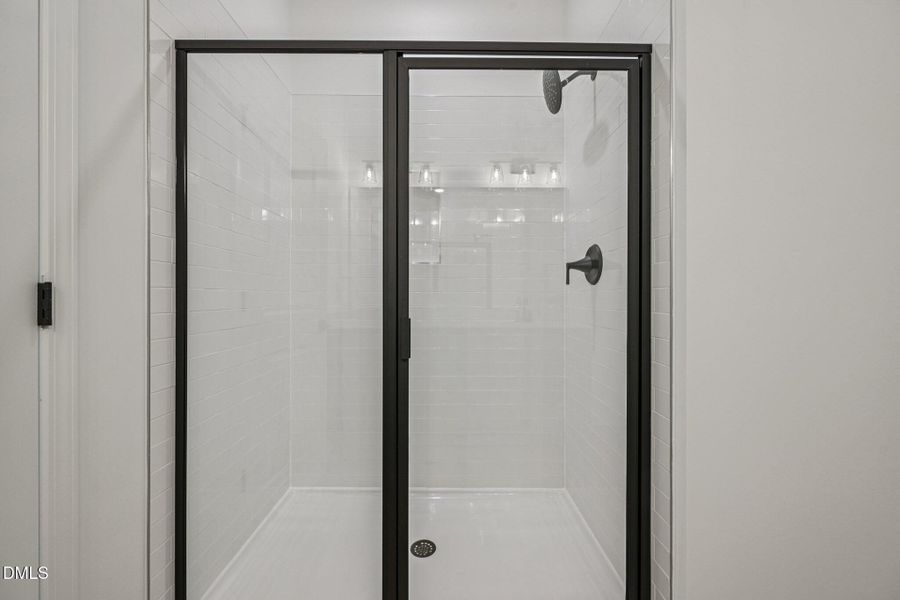 23-web-or-mls-Moonflower Ln-S2611-023