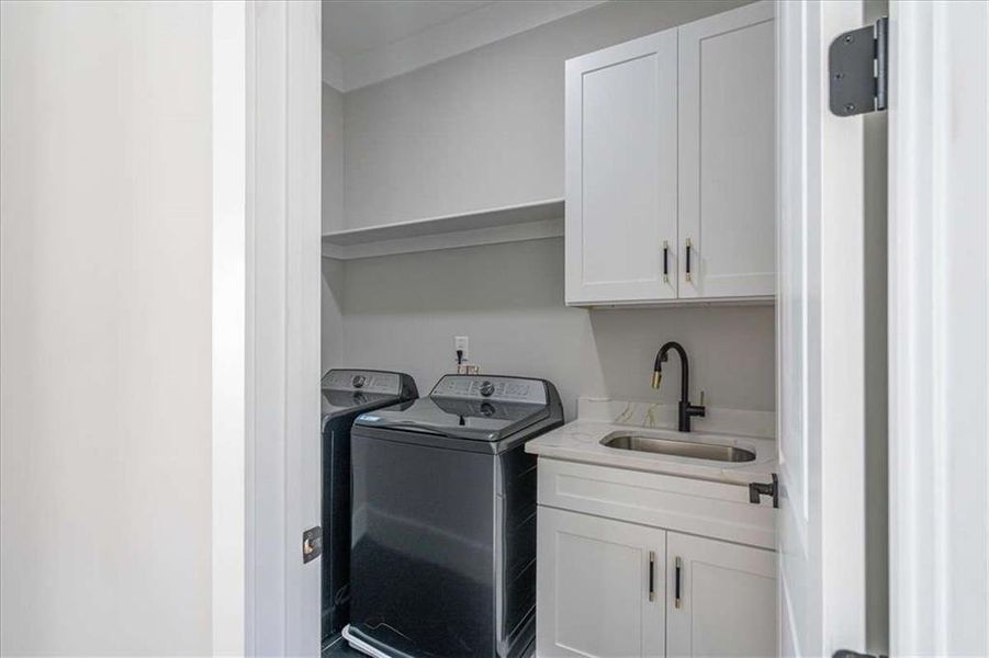 Furnished interior view inside a new home in , Hoschton (Image 28).