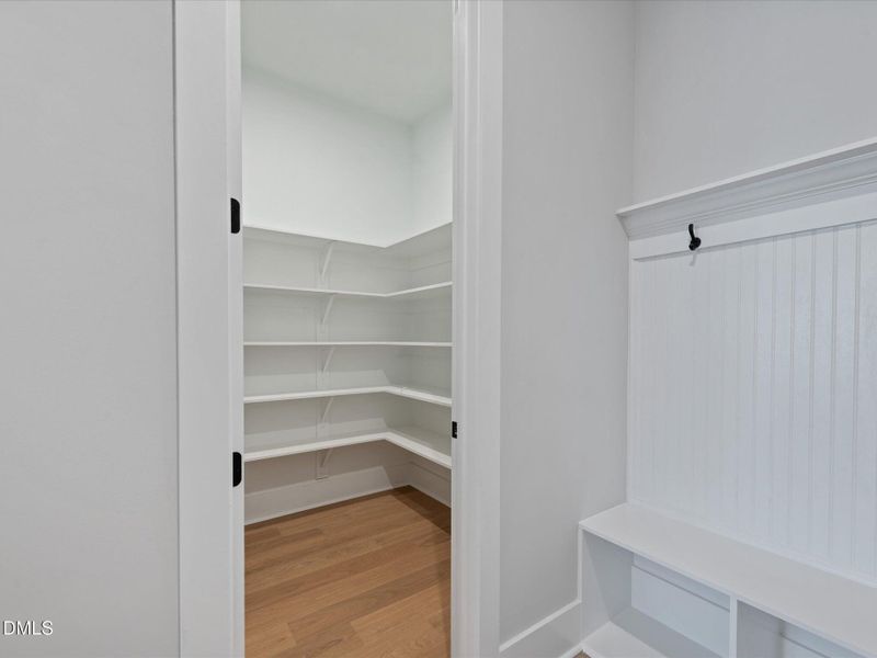23-Mud Room_Pantry