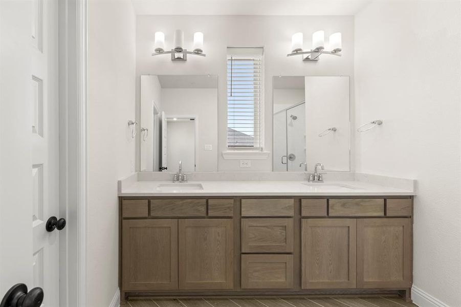 22. 3900 Keya - Bath