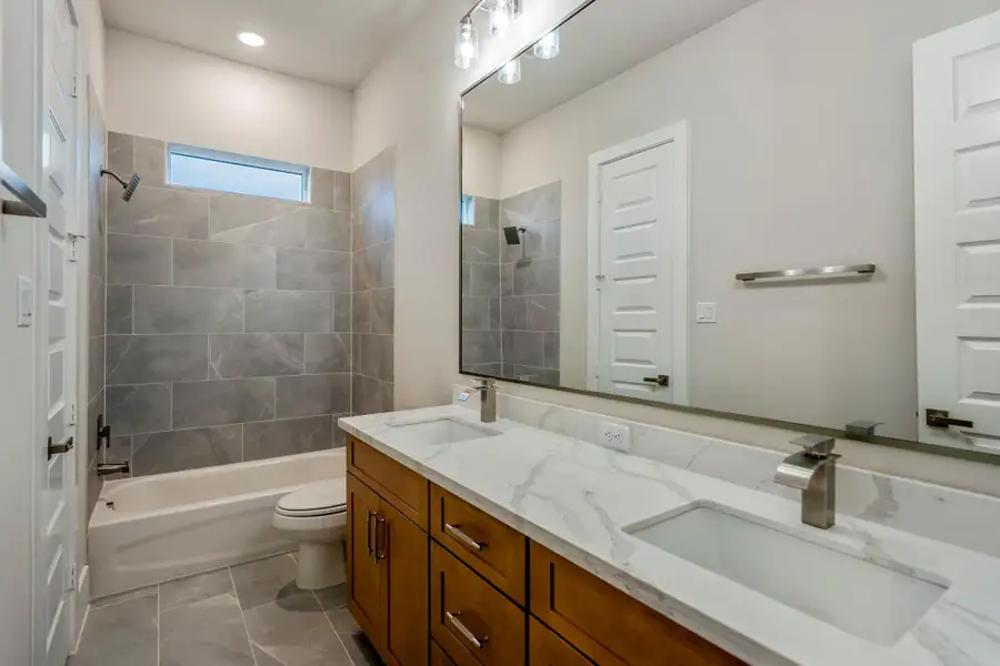 Furnished interior view inside a new home in , Houston (Image 9). Furnished interior view inside a new home in , Houston (Image 9).