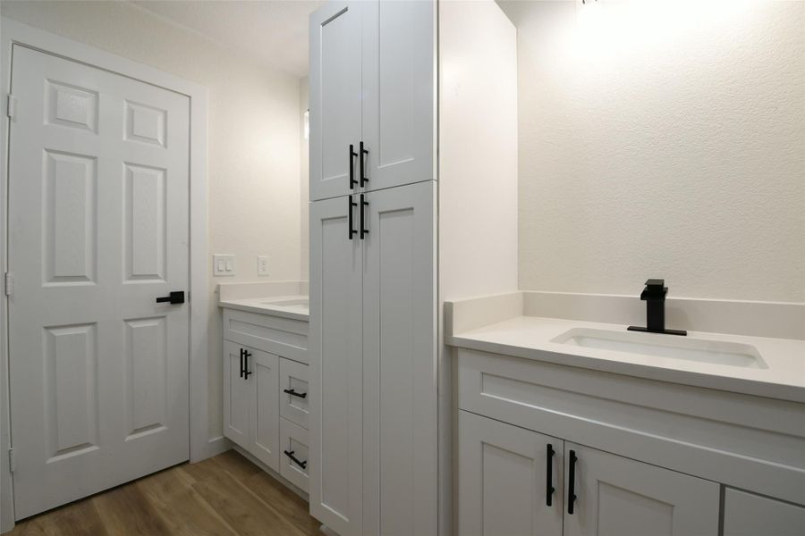 Furnished interior view inside a new home in , Conroe (Image 1). Furnished interior view inside a new home in , Conroe (Image 1).