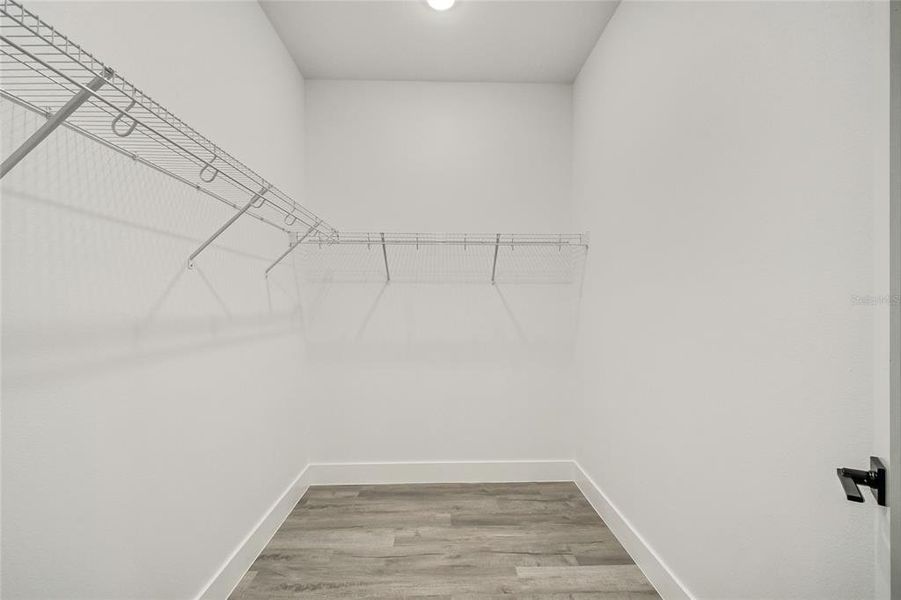 Spacious, unfurnished interior of a new home in , St. Cloud (Image 16).