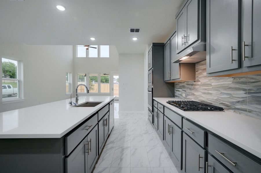 Representative furnished interior of a home built from the Travis by Scott Felder Homes in Crown Ridge Manor, San Antonio (Image 6).