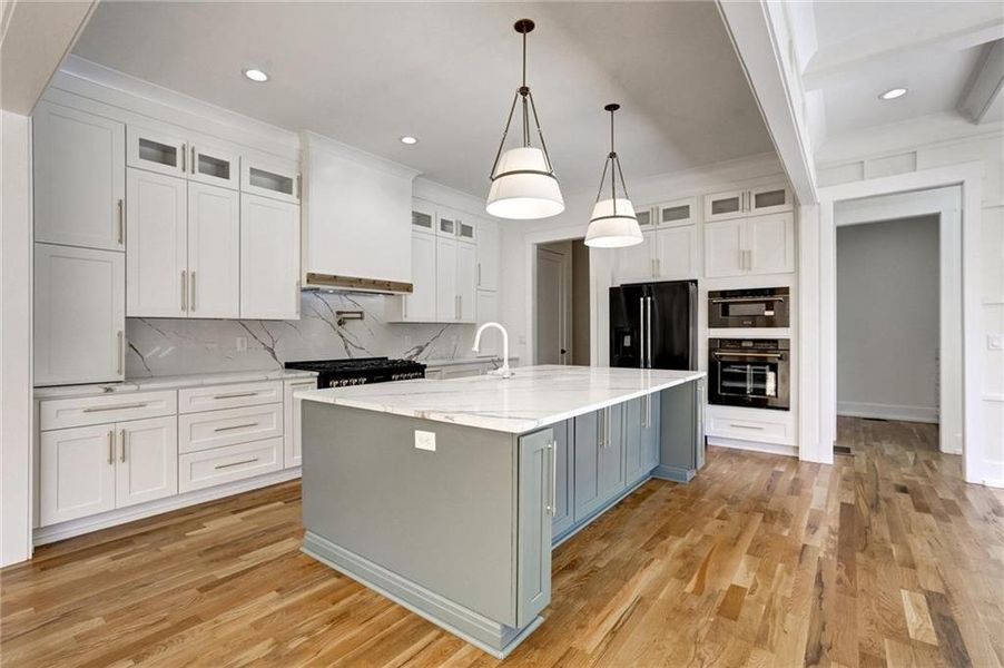 Furnished interior view inside a new home in , Gainesville (Image 13).