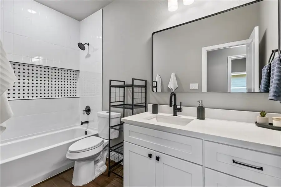 Furnished interior view inside a new home in , Granbury (Image 12).