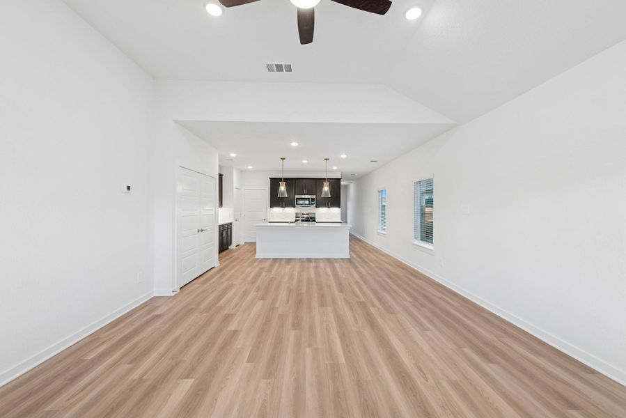 Spacious, unfurnished interior of a new home in Lone Star Landing, Montgomery (Image 30). Spacious, unfurnished interior of a new home in Lone Star Landing, Montgomery (Image 30).
