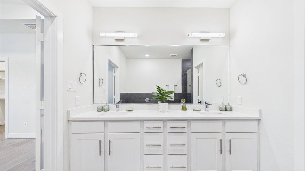 Furnished interior view inside a new home in White Oak Station, Houston (Image 24). Furnished interior view inside a new home in White Oak Station, Houston (Image 24).