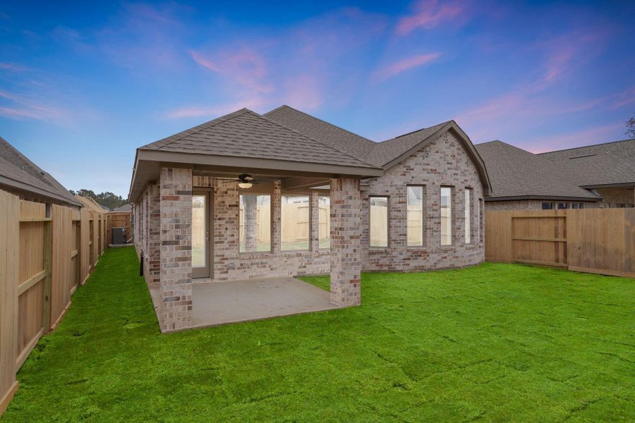 Exterior details and patio area of a home in The Highlands, Porter (Image 4).