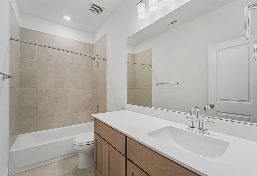 Plan 4059 Bath 3 - Look May Vary - 18 of 19
