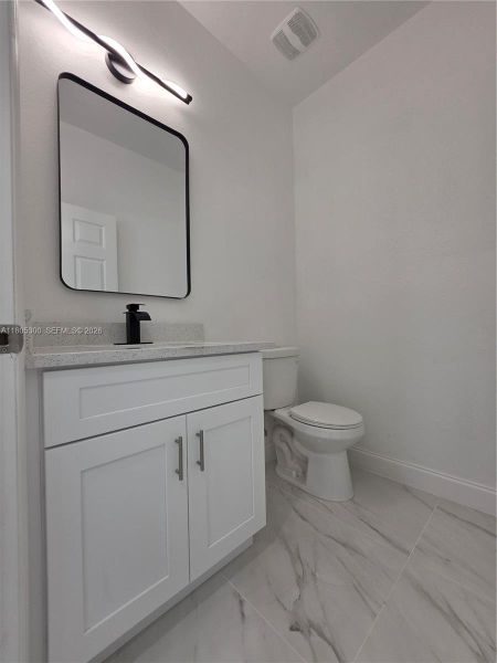 Furnished interior view inside a new home in , Lehigh Acres (Image 11).