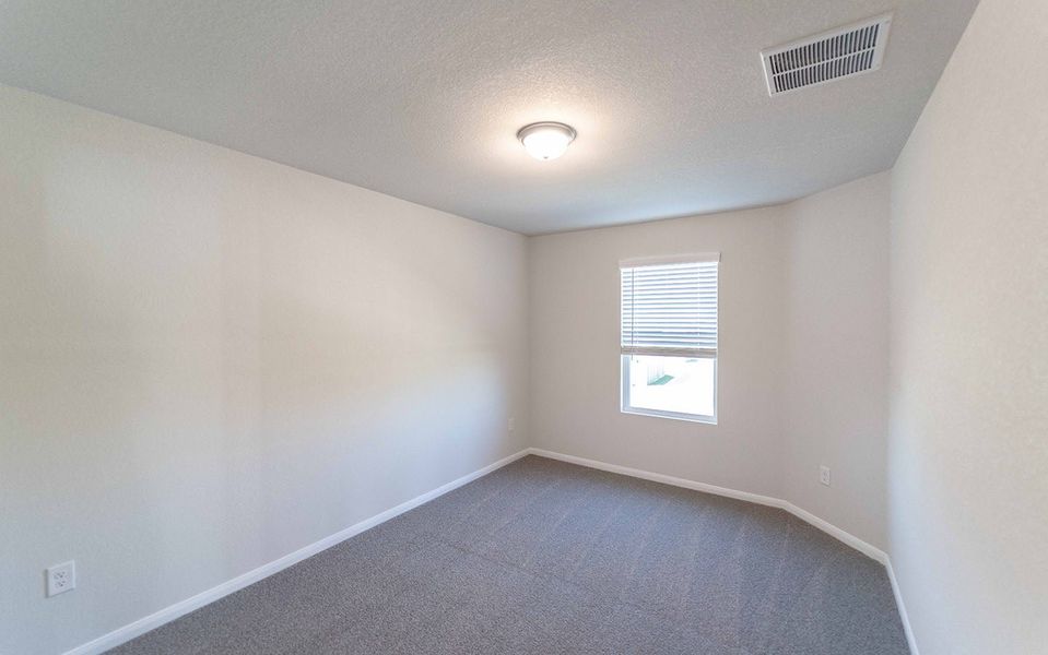 Spacious, unfurnished interior of a new home in Paramount, Kyle (Image 36).