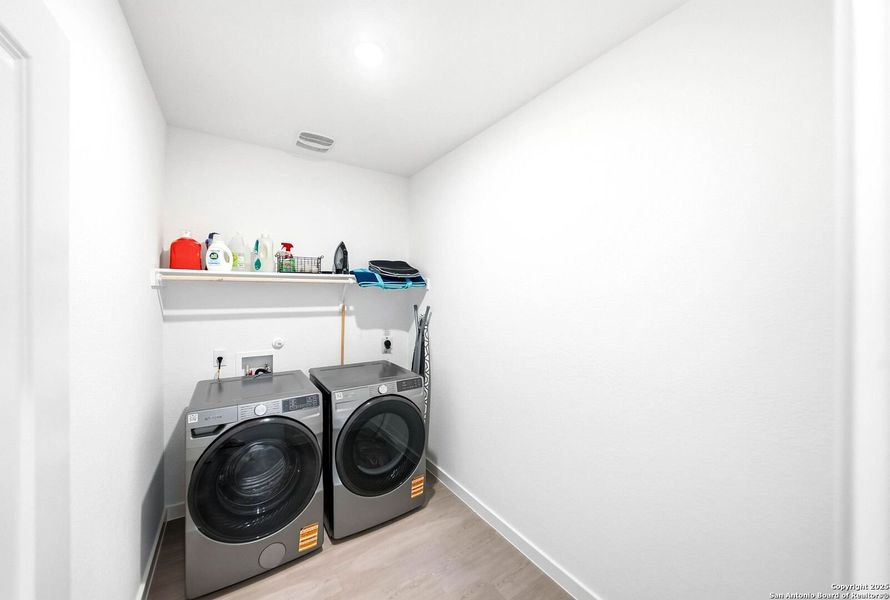 Image 30 of a home in Hidden Trails: Coastline Collection.