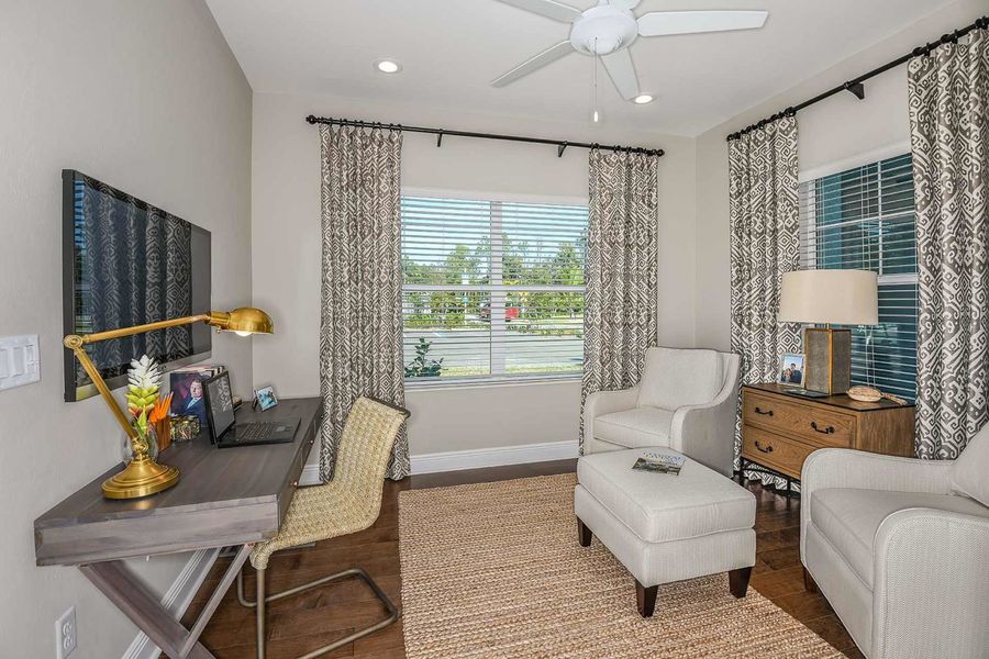 Representative furnished interior of a home built from the Tidewinds 2 by Neal Communities in Grand Park, Sarasota (Image 14).