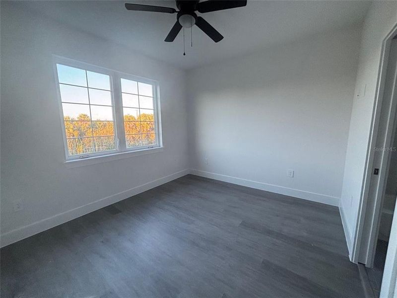 Spacious, unfurnished interior of a new home in , Port Charlotte (Image 10).