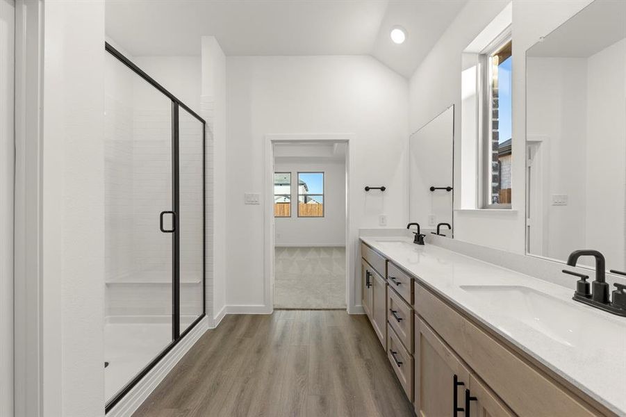 24. 1500 Eagle - Bath (4)