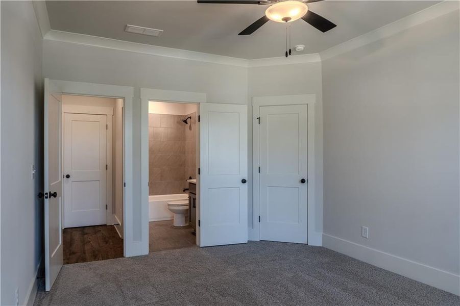Spacious, unfurnished interior of a new home in Riverwalk, Monroe (Image 39).
