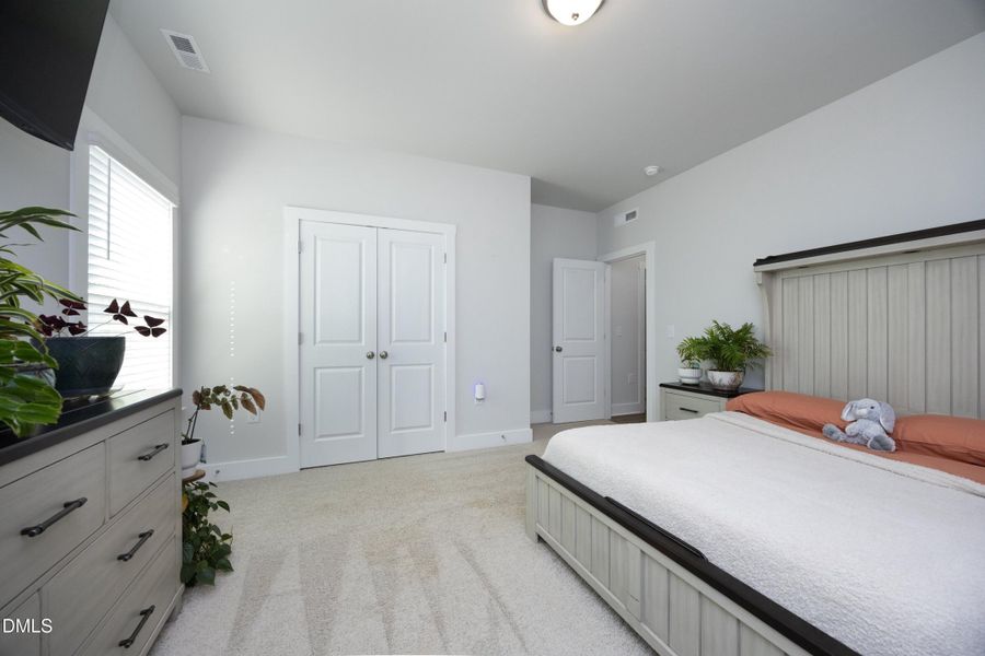 25Bedroom2 25Bedroom2