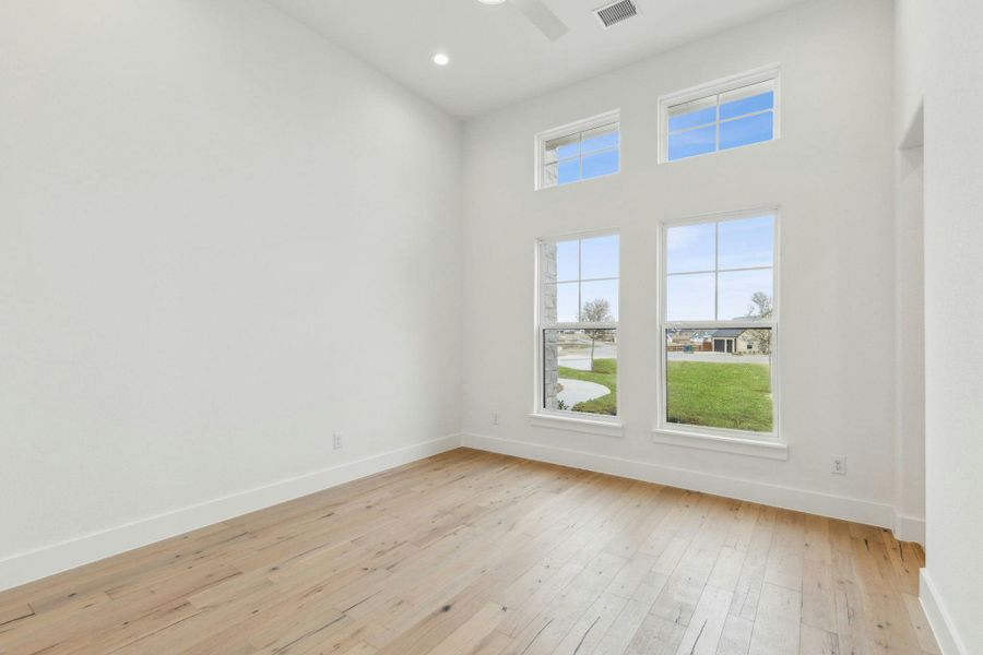 Spacious, unfurnished interior of a new home in The Vines, Haslet (Image 22).