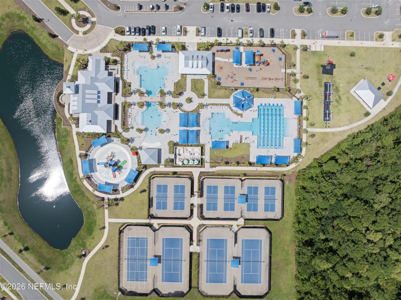 Community amenities in SilverLeaf Village, St. Augustine (Image 26).