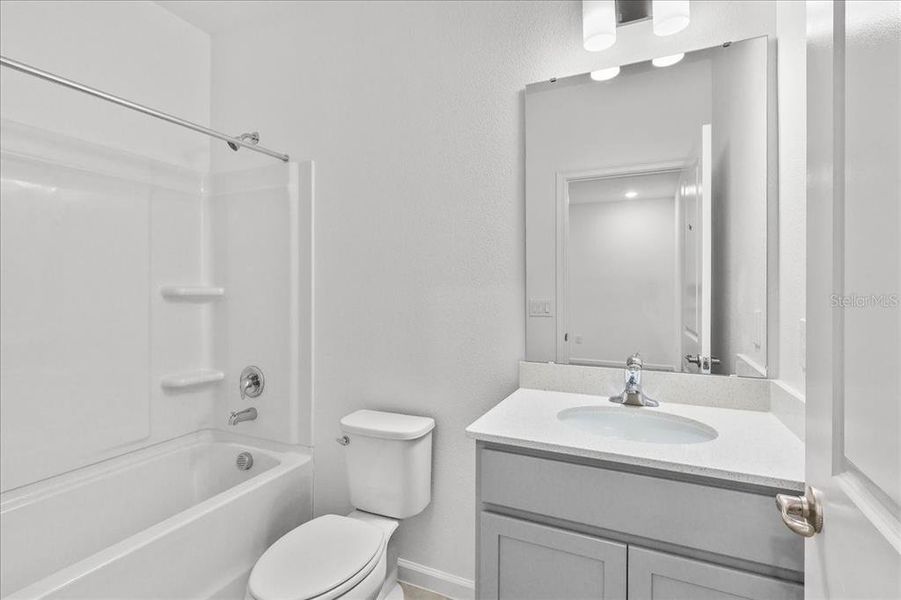 Furnished interior view inside a new home in , Orlando (Image 19).