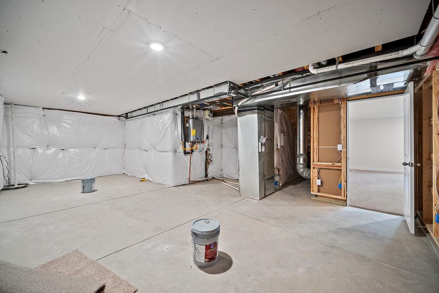 Image 37 of a home in The Glen. Image 37 of a home in The Glen.