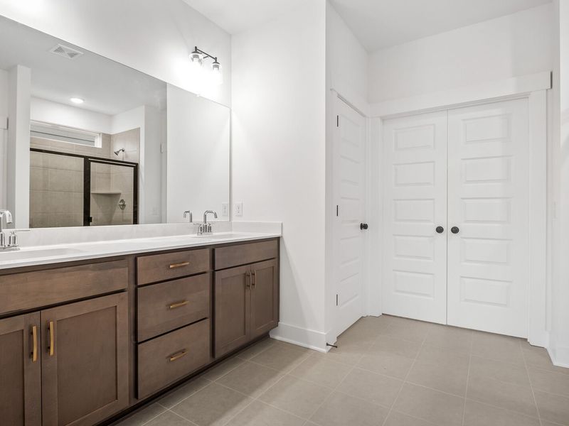 Image 41 representing the The Ridgeport by Davidson Homes LLC in Woods Crossing, Gallatin, TN. Image 41 representing the The Ridgeport by Davidson Homes LLC in Woods Crossing, Gallatin, TN.