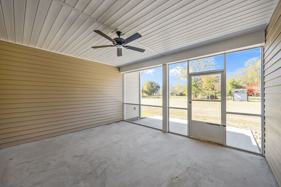 Exterior details and patio area of a home in Kennedy's Crossing, Grimesland (Image 3).