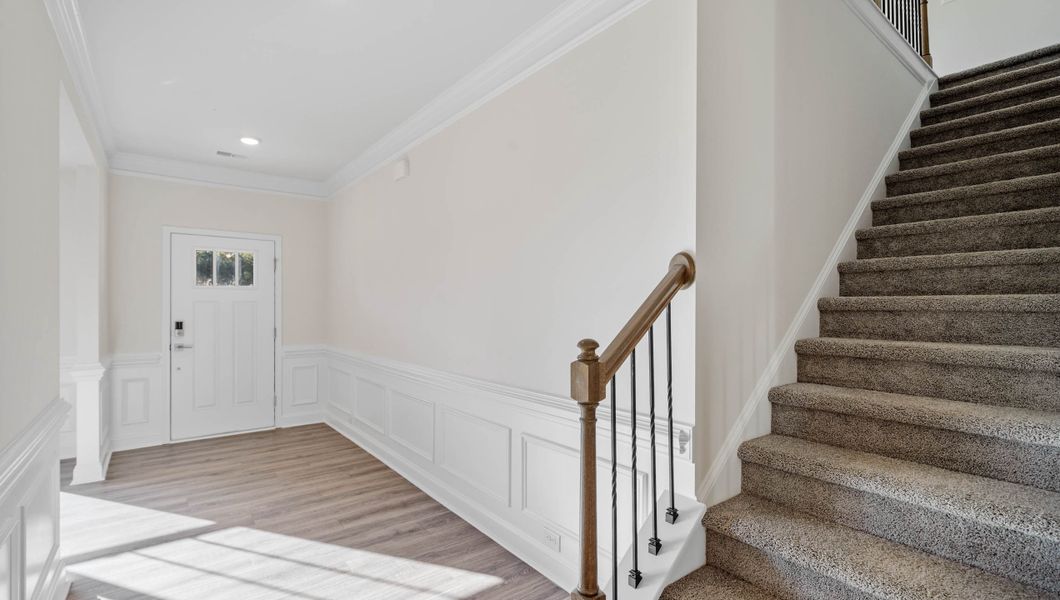 Representative unfurnished interior of a home built from the LONDON by D.R. Horton in Adams Glen, Greenville (Image 16).